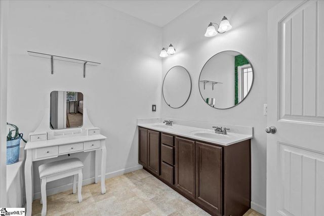 247 Finley Hill Court, Simpsonville, SC 29681