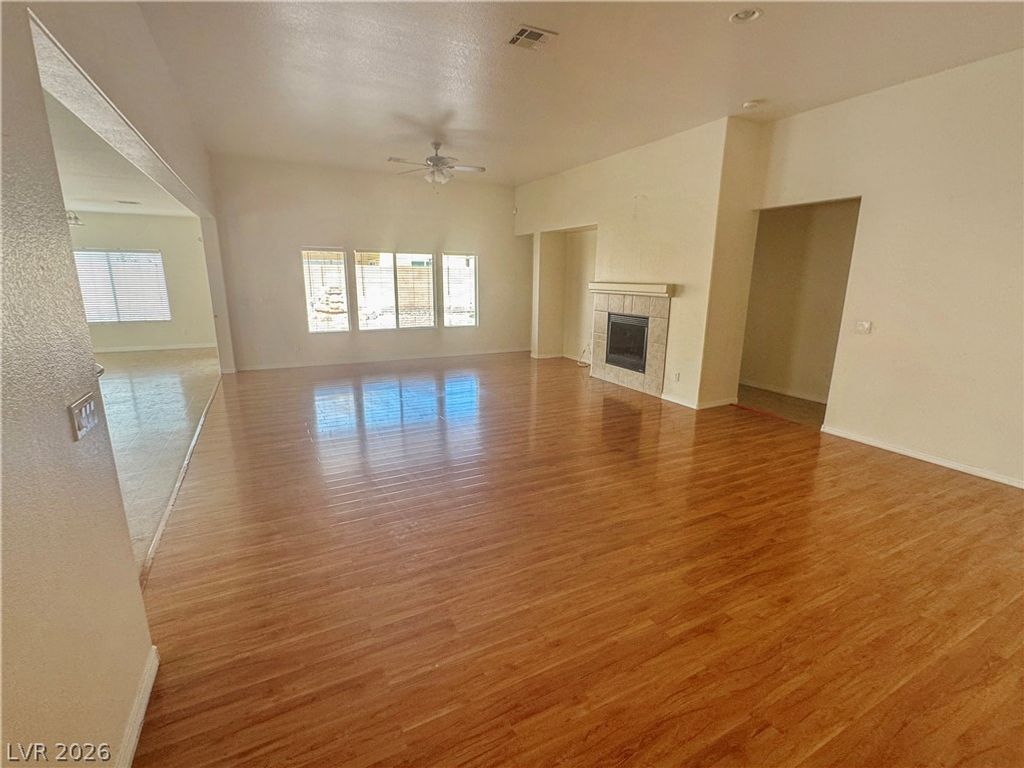 5844 Karnes Ranch Avenue, Las Vegas, NV 89131 — photo 2