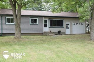2167 Sandalwood Drive, Burton, MI 48519
