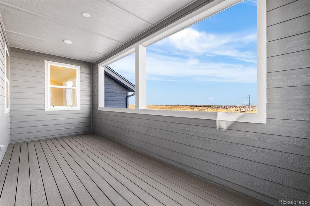 Image 4 of property listing at 12110 Octave Avenue, Lone Tree, CO 80134