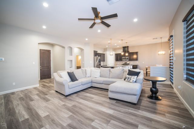 8464 E 37 Ln, Yuma, AZ 85365