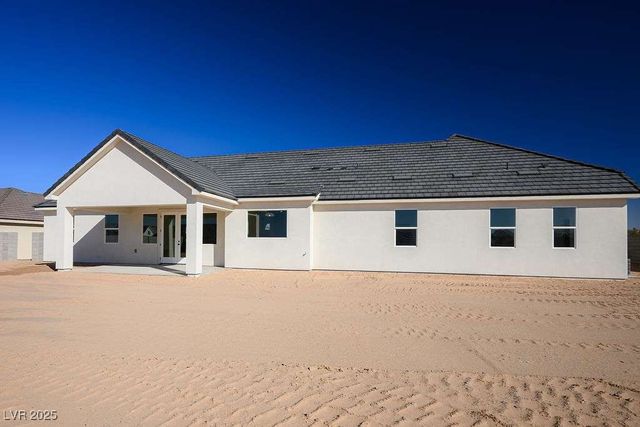 1573 Heights Drive, Logandale, NV 89021