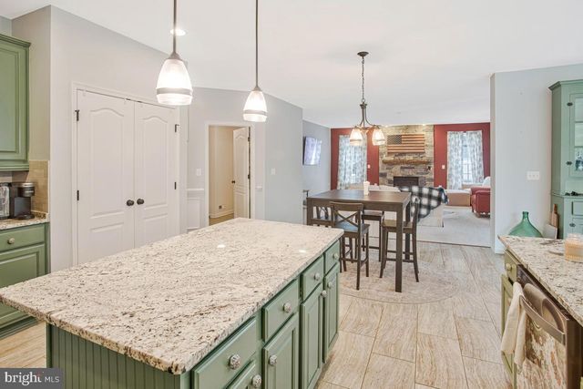 15 BURKE DR, Fredericksburg, VA 22406