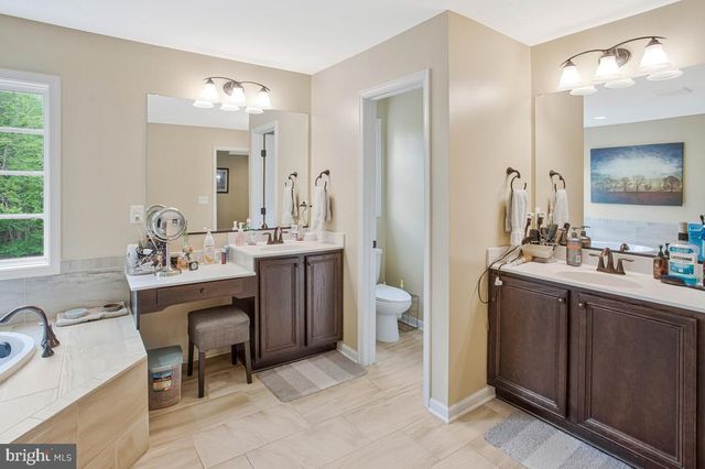 15 BURKE DR, Fredericksburg, VA 22406