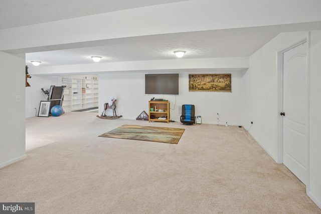 15 BURKE DR, Fredericksburg, VA 22406