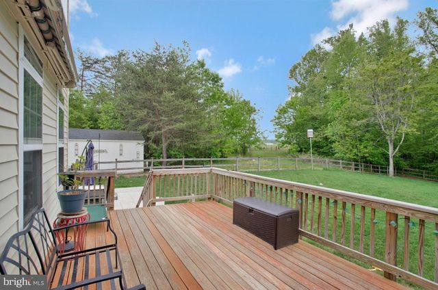 15 BURKE DR, Fredericksburg, VA 22406