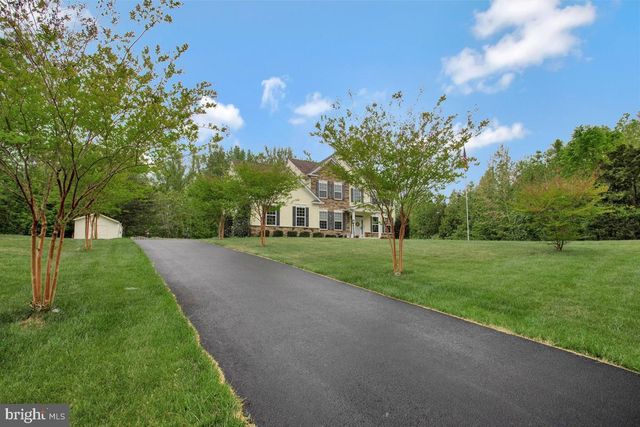 15 BURKE DR, Fredericksburg, VA 22406