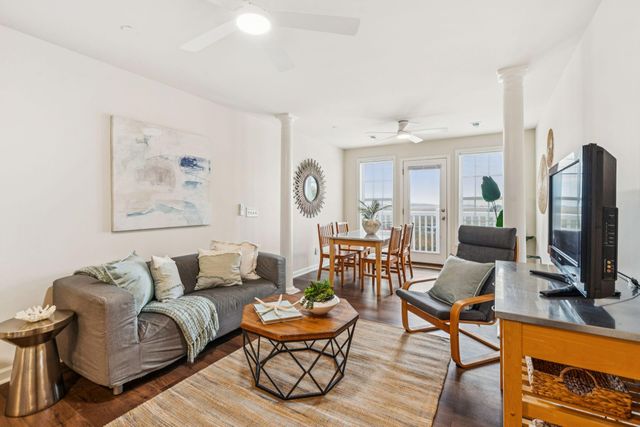 2262 Folly Road 2b, Charleston, SC 29412