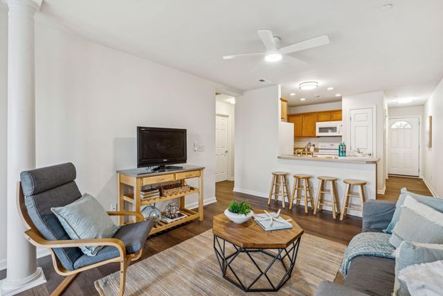 2262 Folly Road 2b, Charleston, SC 29412