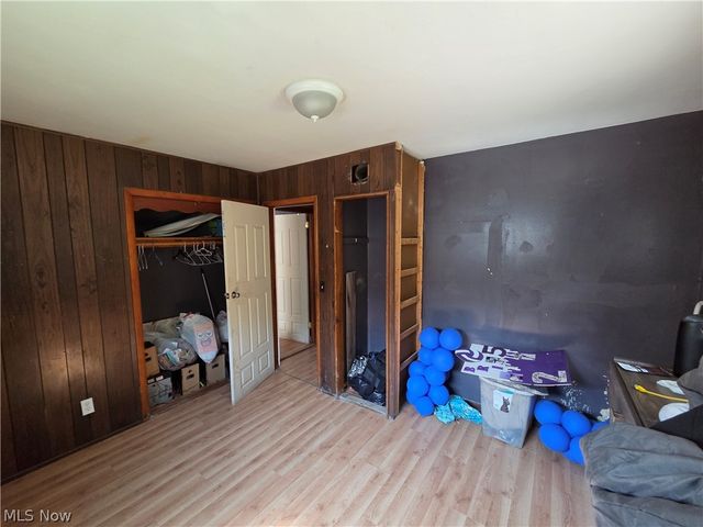 1814 Victoria Street SW, Warren, OH 44485