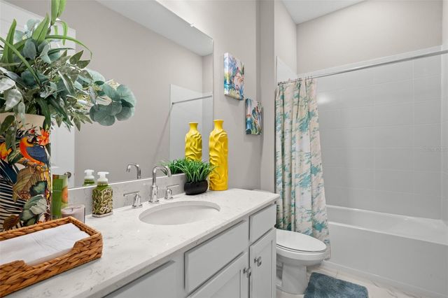 4727 FRECCIA LOOP, Wesley Chapel, FL 33543