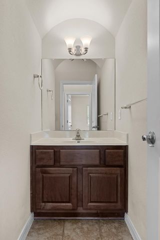 8109 Annalise DR, Austin, TX 78744