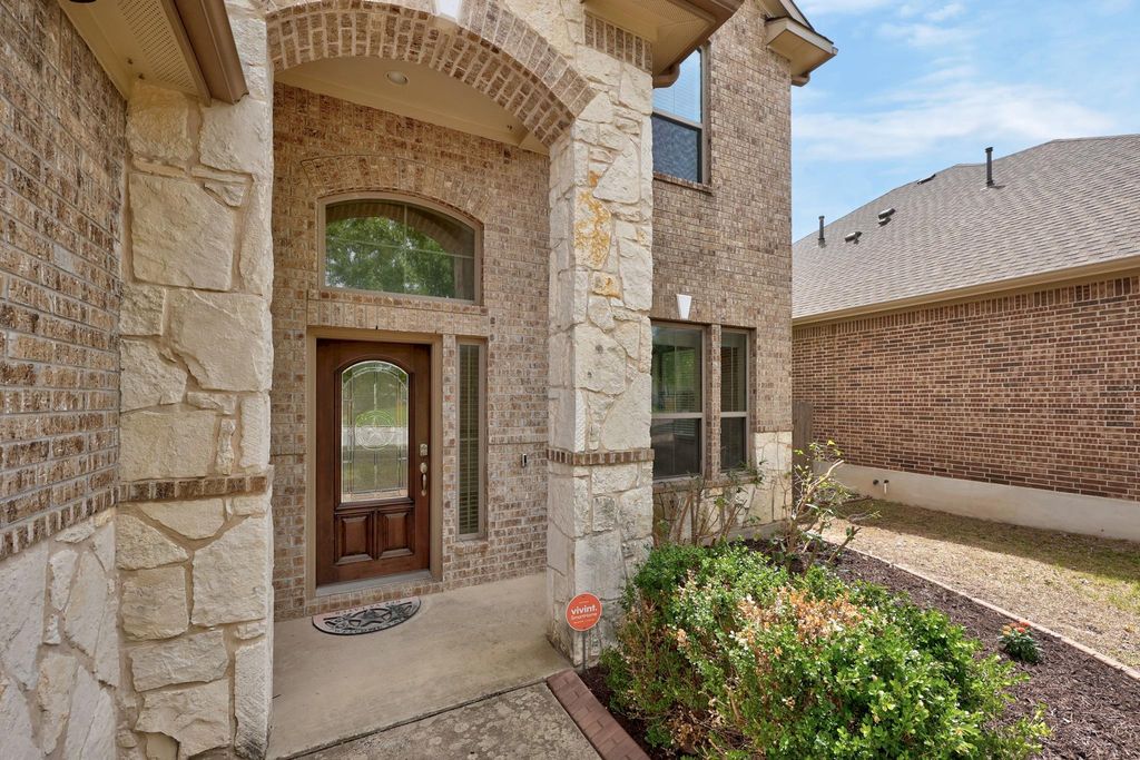 8109 Annalise DR, Austin, TX 78744