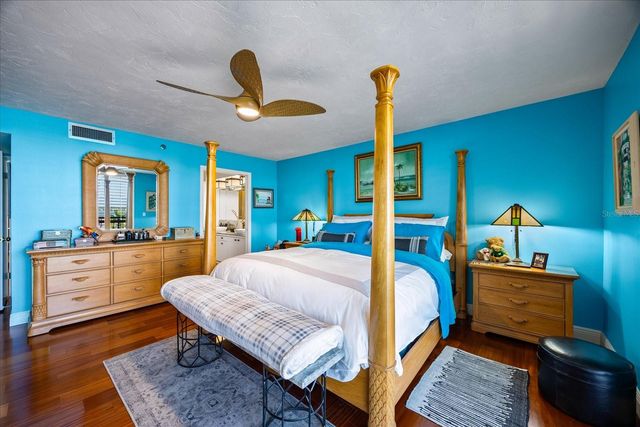 1600 GULF BOULEVARD 618, Clearwater, FL 33767