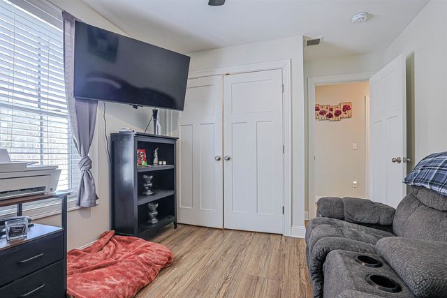 35 Reservoir Road, Meredith, NH 03253