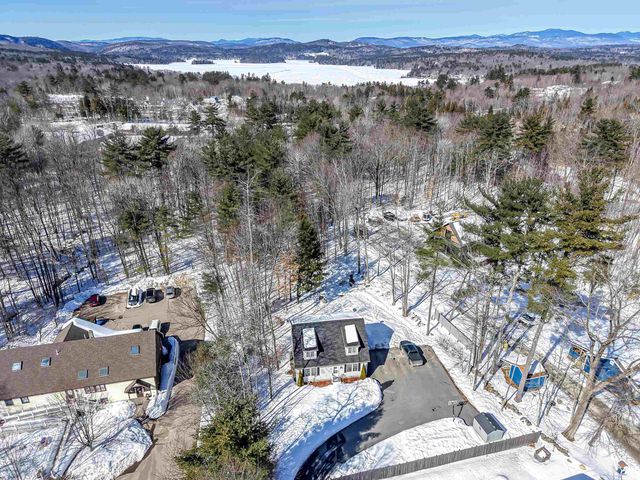 35 Reservoir Road, Meredith, NH 03253