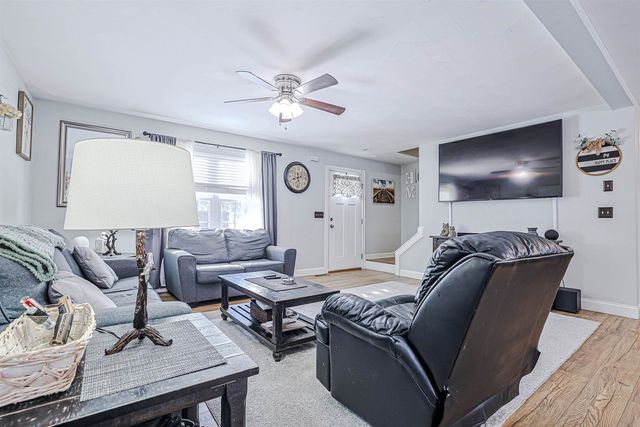 35 Reservoir Road, Meredith, NH 03253