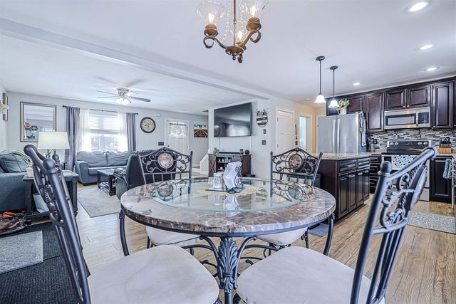 35 Reservoir Road, Meredith, NH 03253