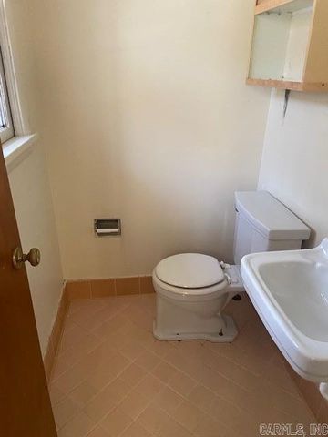 23 Point O Woods Drive, Little Rock, AR 72204