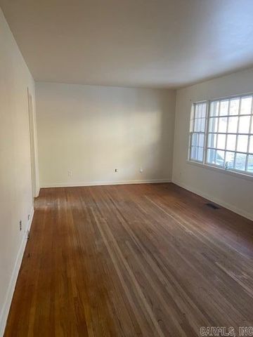 23 Point O Woods Drive, Little Rock, AR 72204