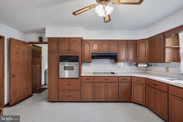 44 SUPAWNA RD, Pennsville, NJ 08070
