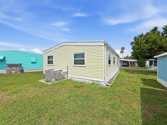 5206 WISTERIA CIRCLE, New Port Richey, FL 34653