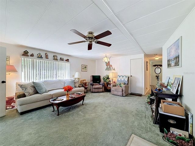 5206 WISTERIA CIRCLE, New Port Richey, FL 34653