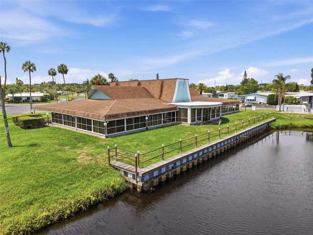 5206 WISTERIA CIRCLE, New Port Richey, FL 34653