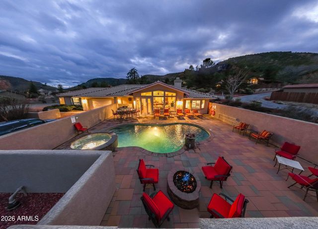 9 MONTAZONA Trail, Sedona, AZ 86351