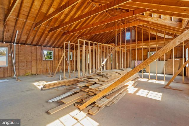 1693 BURLINGTON JACKSONVILLE RD, Bordentown, NJ 08505