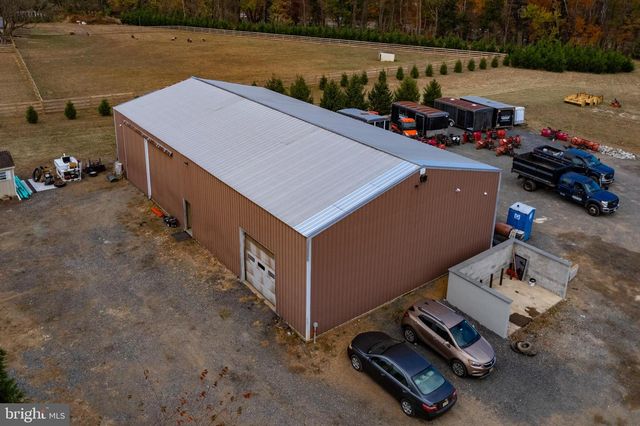 1693 BURLINGTON JACKSONVILLE RD, Bordentown, NJ 08505