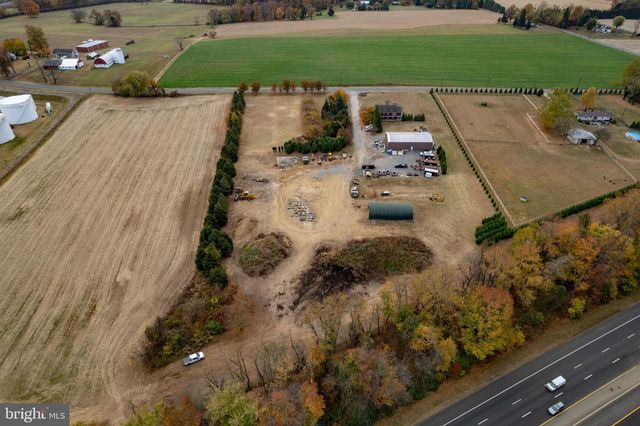 1693 BURLINGTON JACKSONVILLE RD, Bordentown, NJ 08505