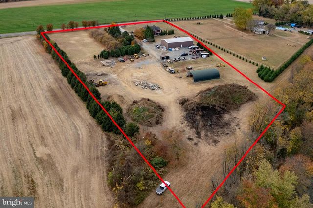 1693 BURLINGTON JACKSONVILLE RD, Bordentown, NJ 08505