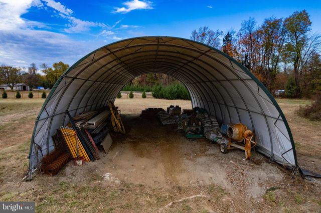 1693 BURLINGTON JACKSONVILLE RD, Bordentown, NJ 08505