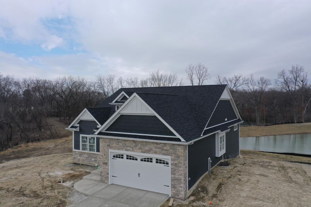 12667 Creekside Drive, Cedar Lake, IN 46303