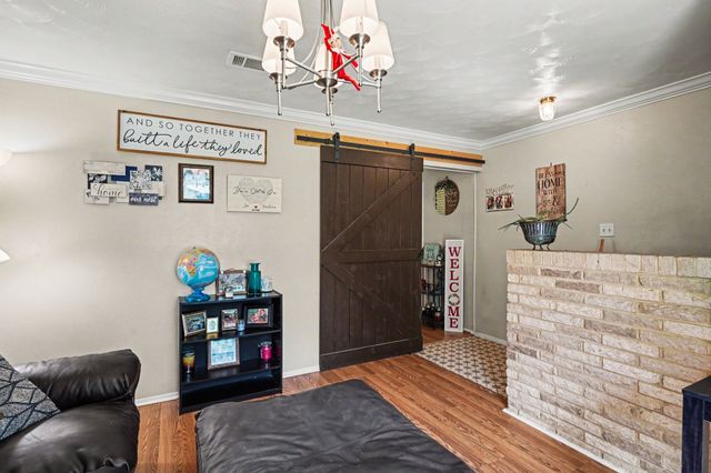 144 NW Jill Ann Drive, Burleson, TX 76028