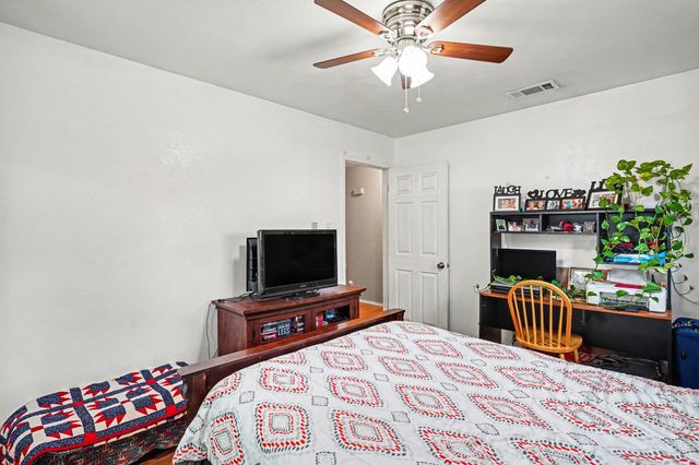 144 NW Jill Ann Drive, Burleson, TX 76028