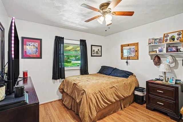 144 NW Jill Ann Drive, Burleson, TX 76028