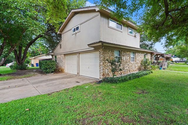 144 NW Jill Ann Drive, Burleson, TX 76028