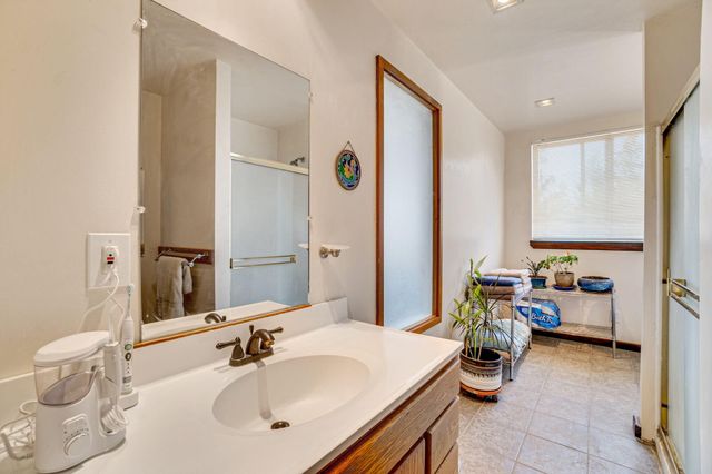 745a Applewood Road, Honeydew, CA 95545