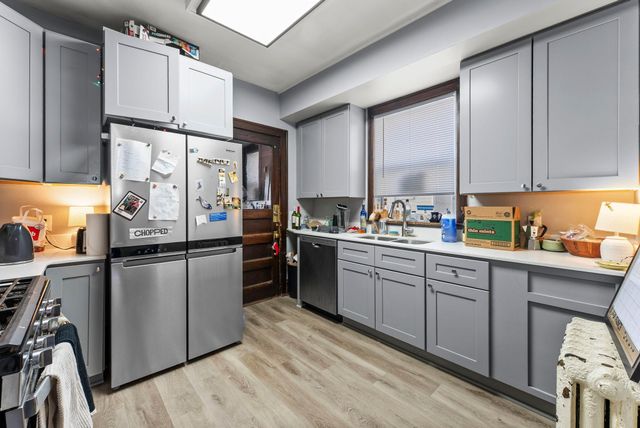 1038 16th Avenue SE, Minneapolis, MN 55414