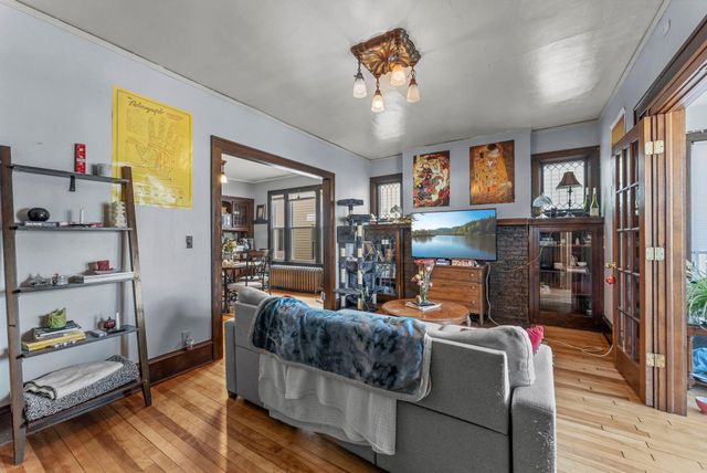 1038 16th Avenue SE, Minneapolis, MN 55414