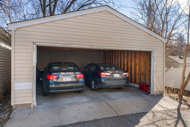 1038 16th Avenue SE, Minneapolis, MN 55414