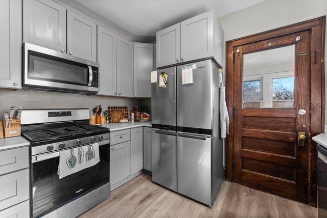 1038 16th Avenue SE, Minneapolis, MN 55414