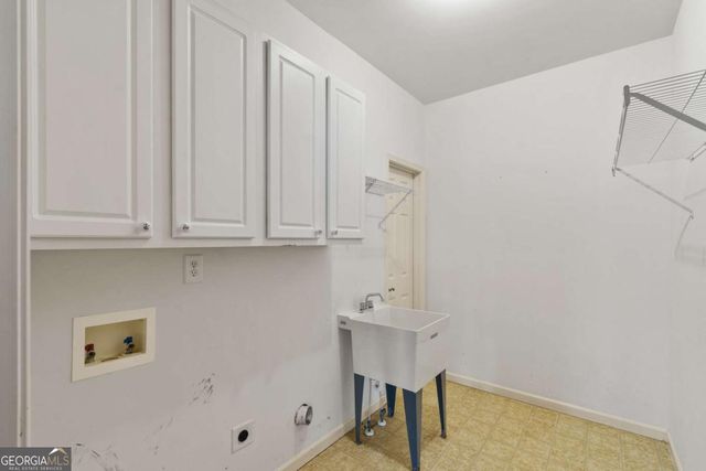 6982 Dee Lane, Murrayville, GA 30564