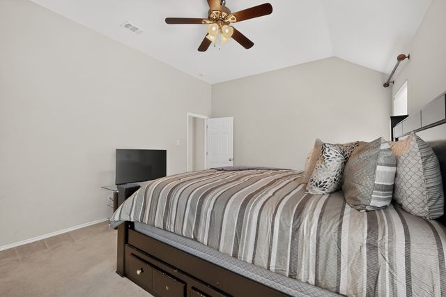 404 Castle Street, Desoto, TX 75115