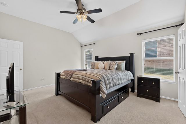 404 Castle Street, Desoto, TX 75115