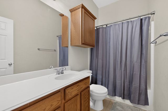 404 Castle Street, Desoto, TX 75115