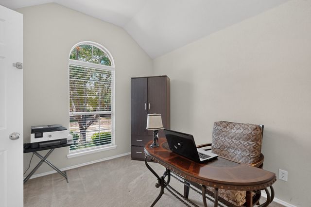 404 Castle Street, Desoto, TX 75115