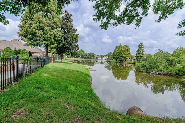 6364 Beau Douglas Ave, Gonzales, LA 70737
